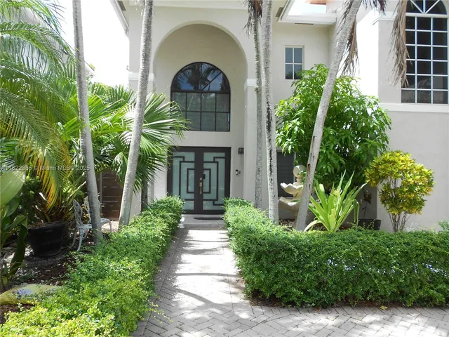 $810,000 | 12940 Southwest 142nd Terrace, Miami, FL 33186