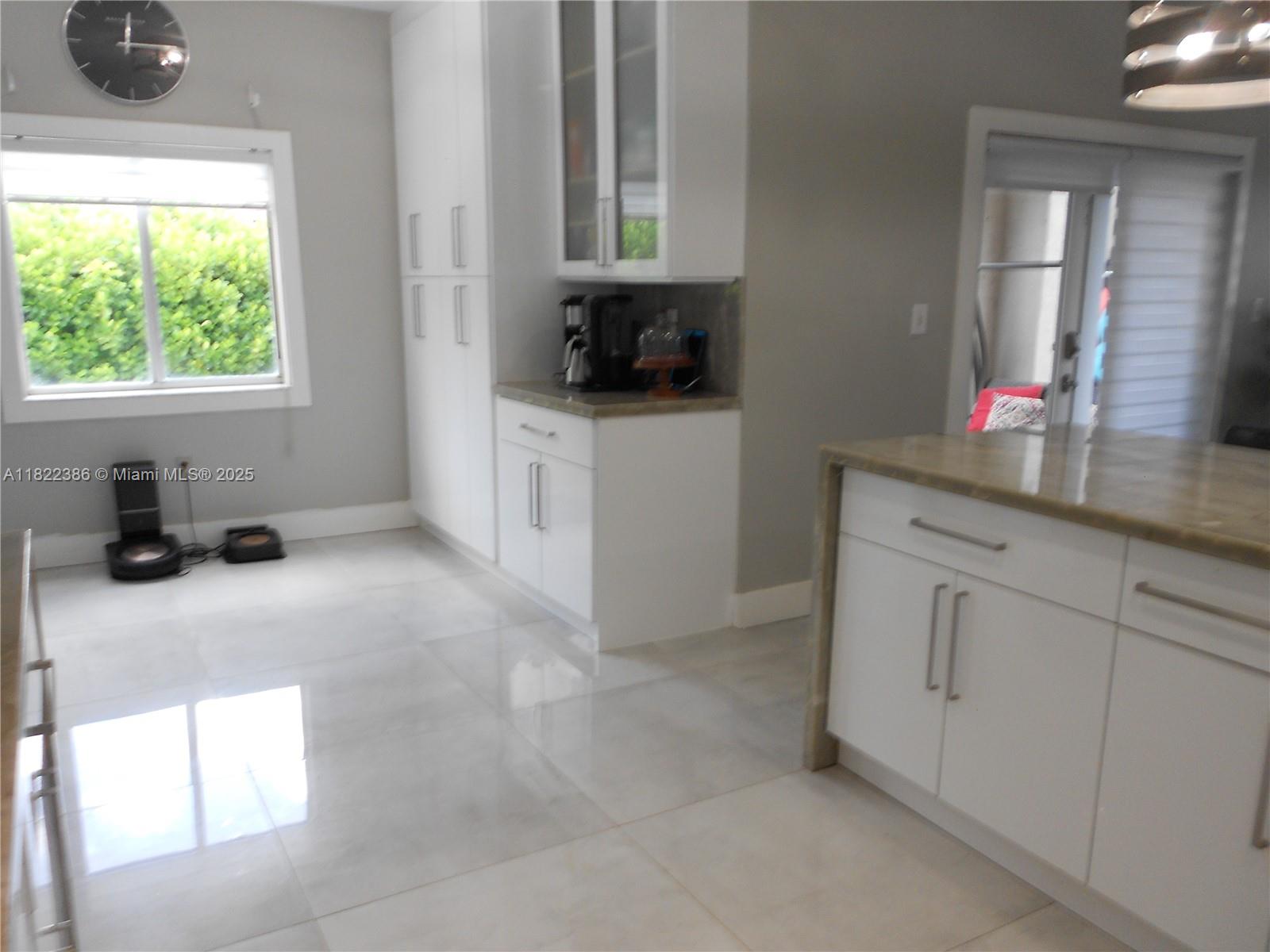 12940 Southwest 142nd Terrace Miami, FL 33186 - Photo 8 of 36