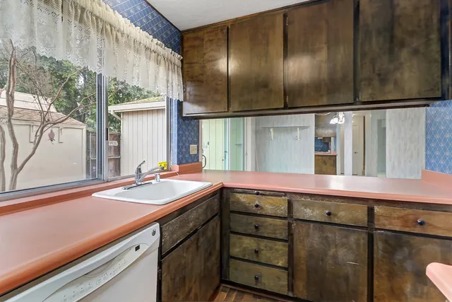 $299,000 | 8275 La Riviera Drive, Sacramento, CA 95826