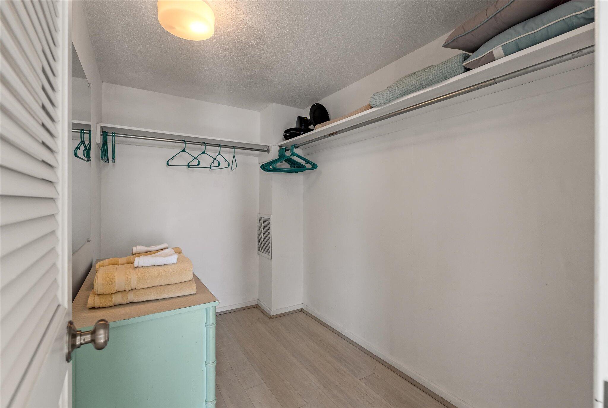 331 Seabrook Island Road Seabrook Island, SC 29455 - Photo 26 of 34 28-331 Seabrook Island-73