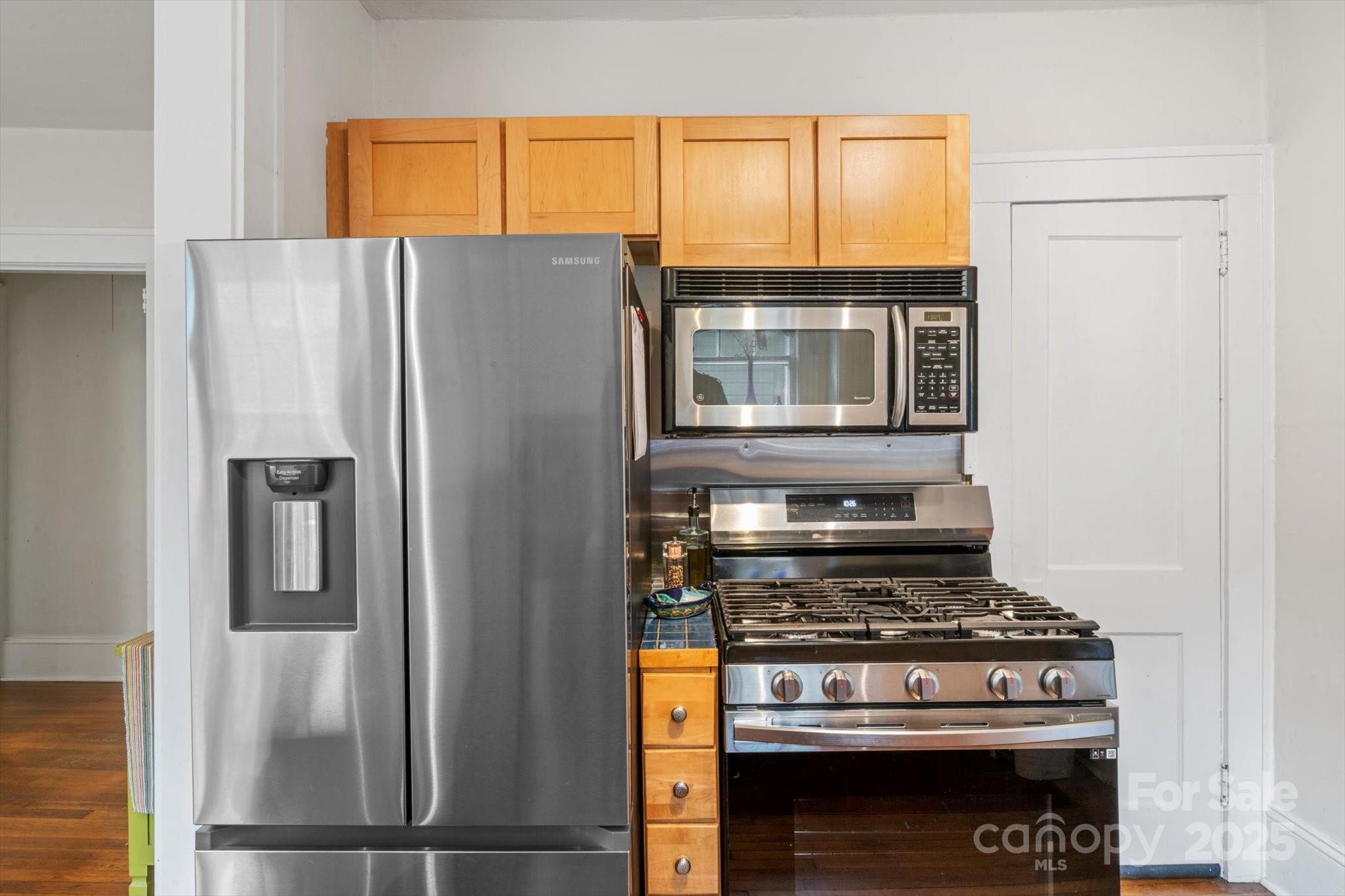 20 Chatham Road Asheville, NC 28804 - Photo 14 of 24 Gallery Image 14