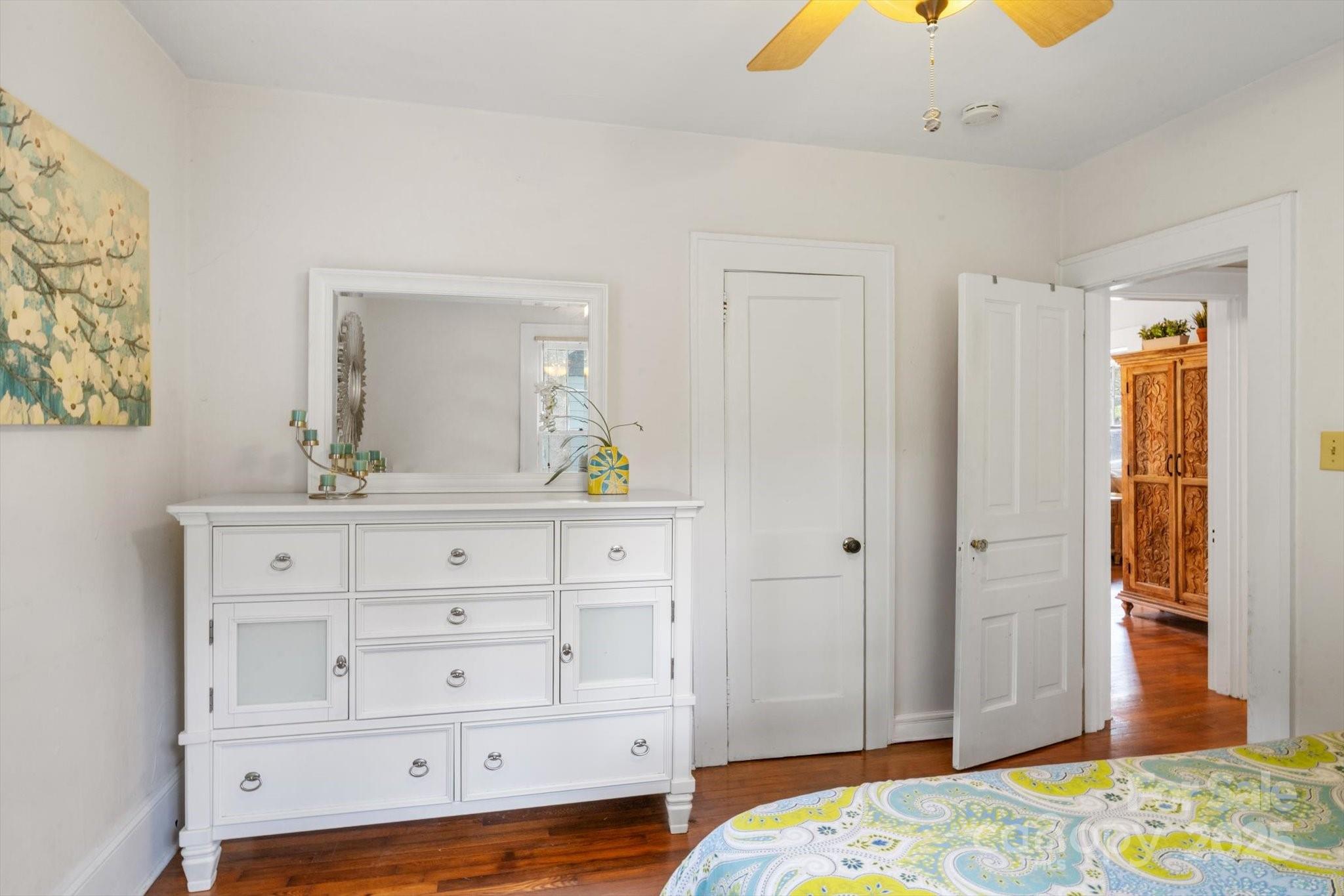 20 Chatham Road Asheville, NC 28804 - Photo 17 of 24 Gallery Image 17