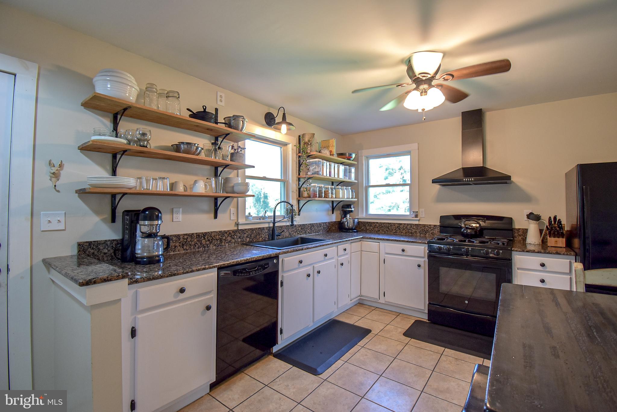 1146 Telegraph Road Coatesville, PA 19320 - Photo 3 of 32 Gallery Image 3