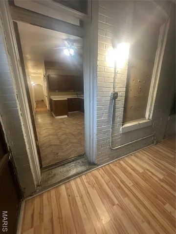 $149,900 | 4319 Eichelberger Street, St. Louis, MO 63116