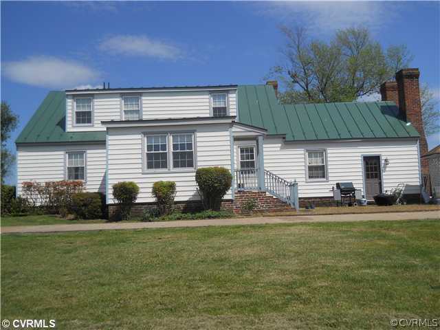 2211 Smithfield Road St. Stephens Church, VA 23148 - Photo 2 of 16 Exterior Back