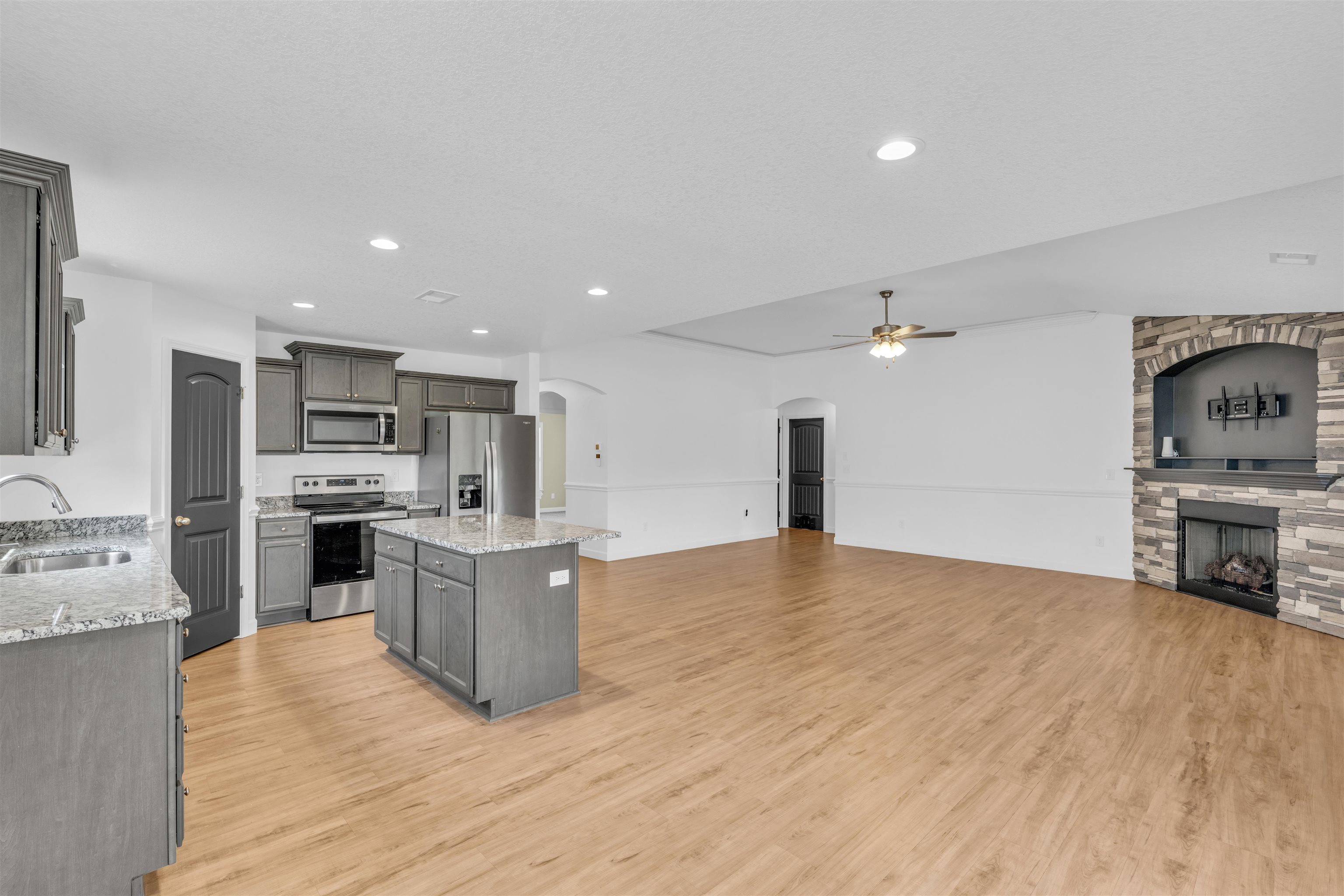 1071 Holly Springs Inman, SC 29349 - Photo 7 of 30
