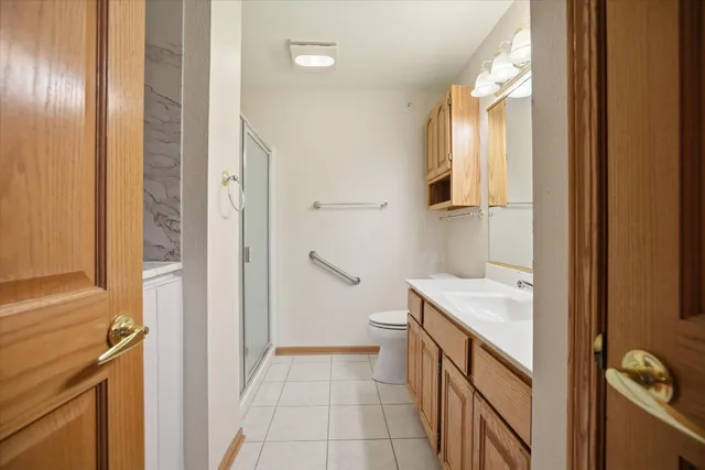 $319,900 | 201 Oconomowoc Parkway, Oconomowoc, WI 53066