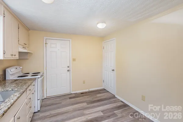 $1,550 | 3131 Vestal Place, Charlotte, NC 28212