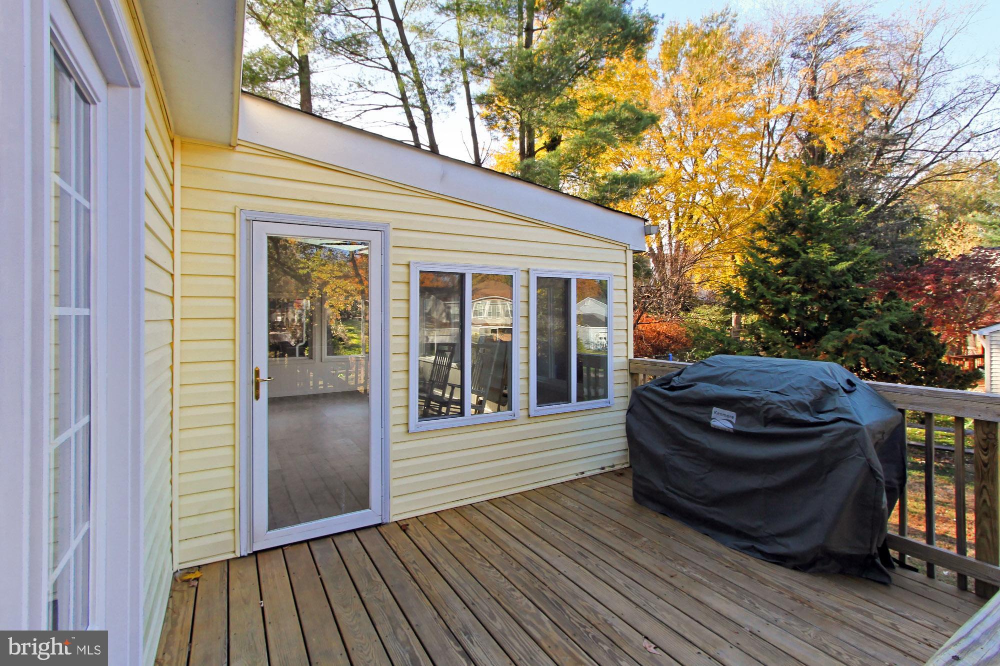 9924 Manet Road Burke, VA 22015 - Photo 27 of 50 Deck perfect for weekend barbecues!