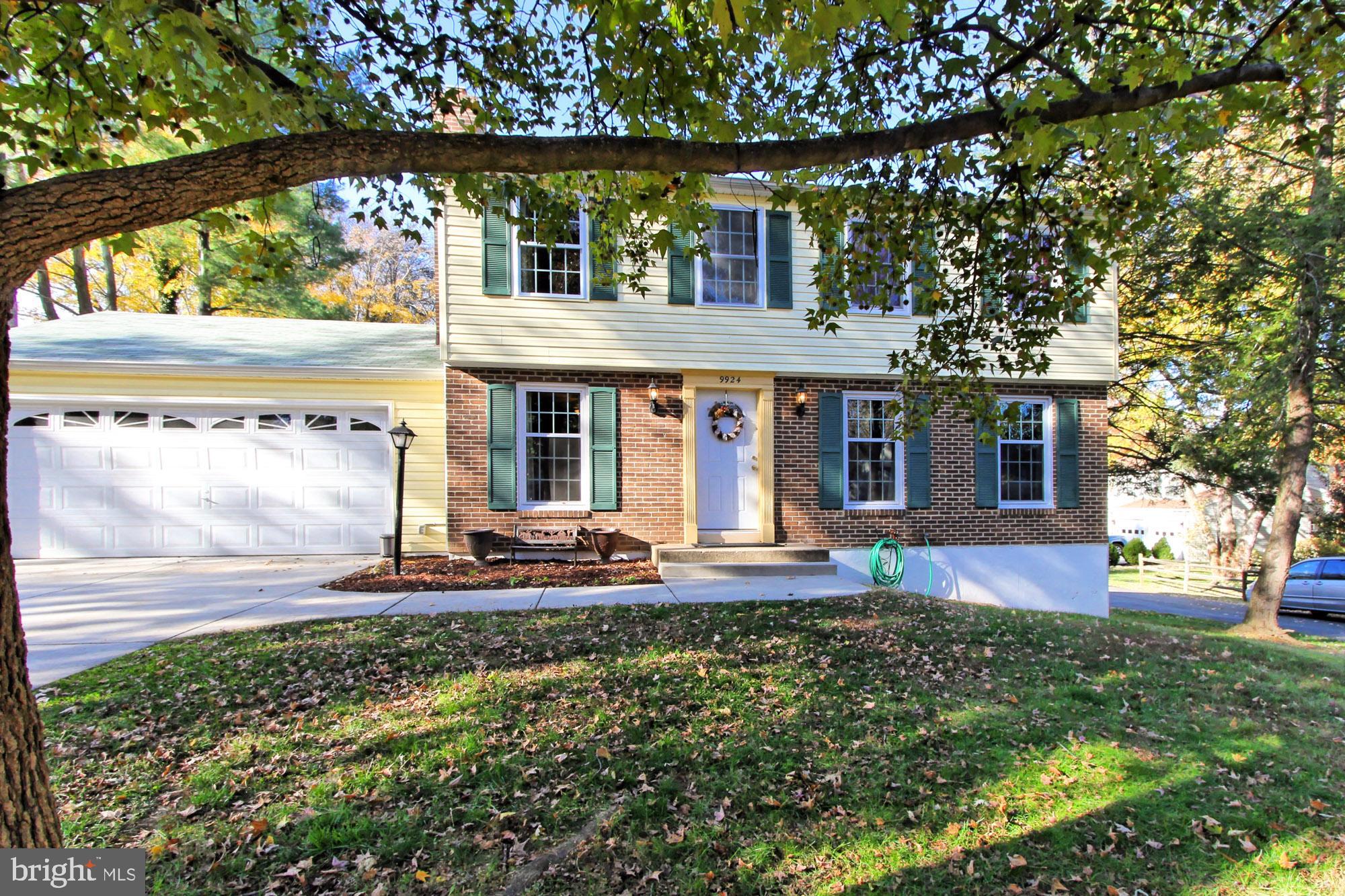 9924 Manet Road Burke, VA 22015 - Photo 29 of 50 No thru street traffic! 2 car garage