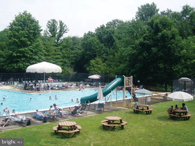 9924 Manet Road Burke, VA 22015 - Photo 34 of 50 5 neighborhood pools and local swim team