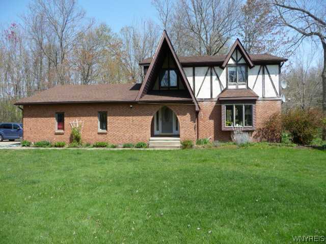 2286 Bush Road Grand Island, NY 14072 - Photo 1 of 1 Exterior Front