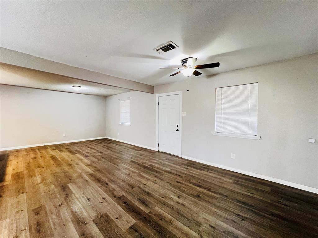 215 Birdwell Road Corsicana, TX 75110 - Photo 2 of 17