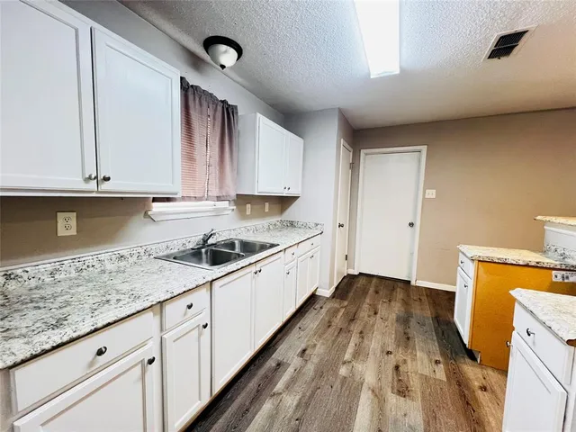 $1,650 | 215 Birdwell Road, Corsicana, TX 75110