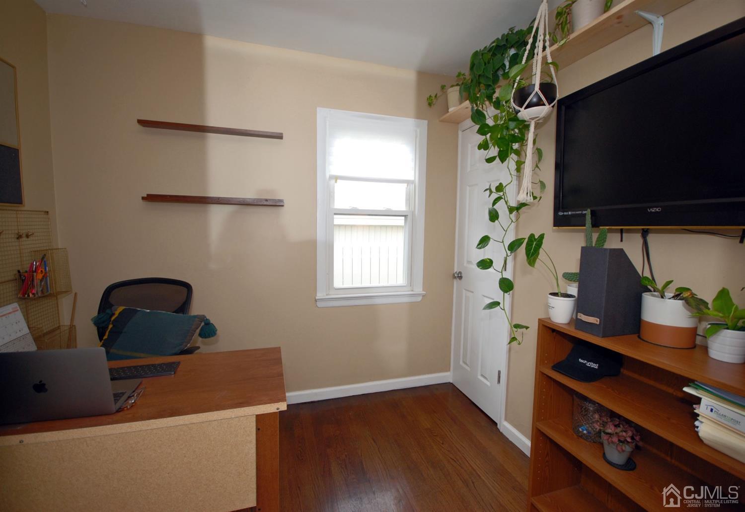 531 Decatur Avenue Middlesex, NJ 08846 - Photo 14 of 23 Gallery Image 14