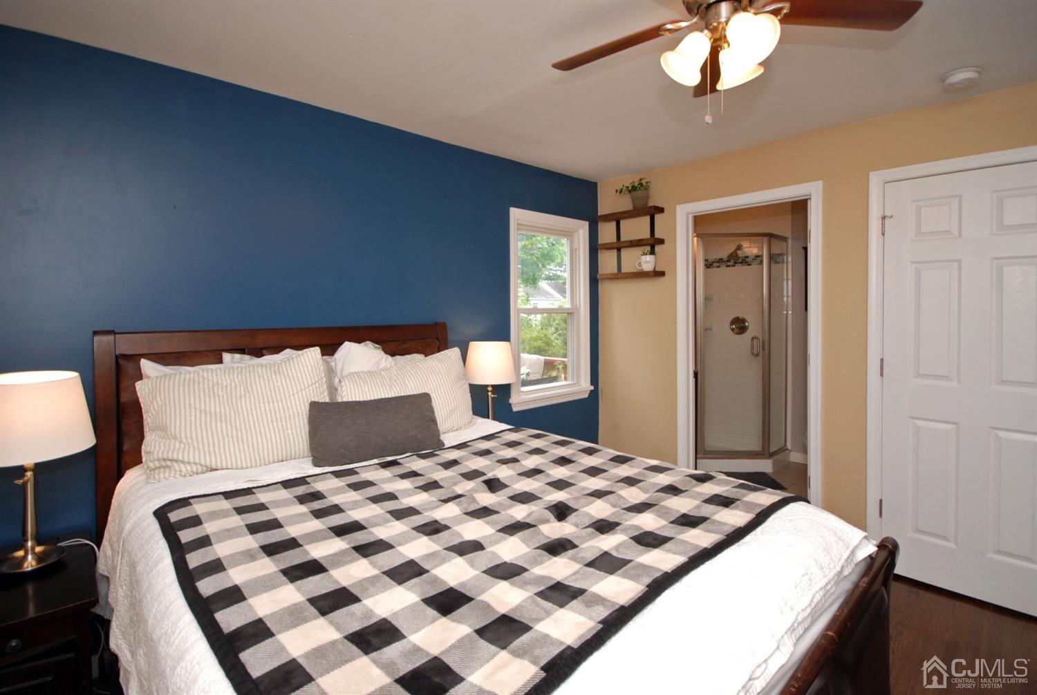 531 Decatur Avenue Middlesex, NJ 08846 - Photo 9 of 23 Gallery Image 9
