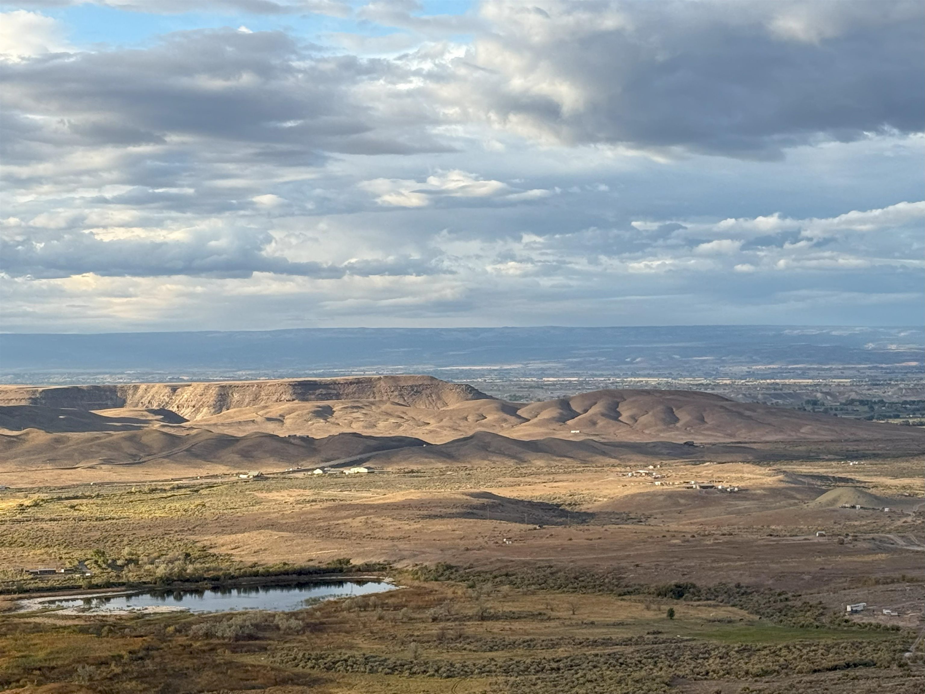 Payne Siding Road Hotchkiss, CO 81419 - Photo 4 of 38 a view of an ocean