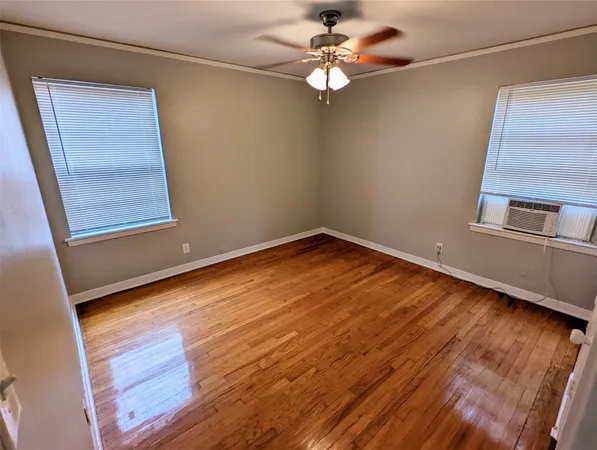 $1,295 | 4714 Oakshire Drive, Unit 2, Houston, TX 77027