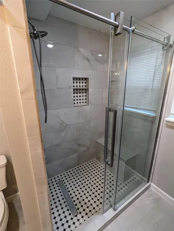 $1,295 | 4714 Oakshire Drive, Unit 2, Houston, TX 77027