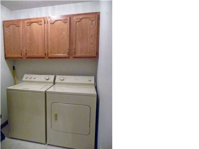 320 Ridgewood Lane Jasper, IN 47546 - Photo 10 of 13 Gallery Image 10