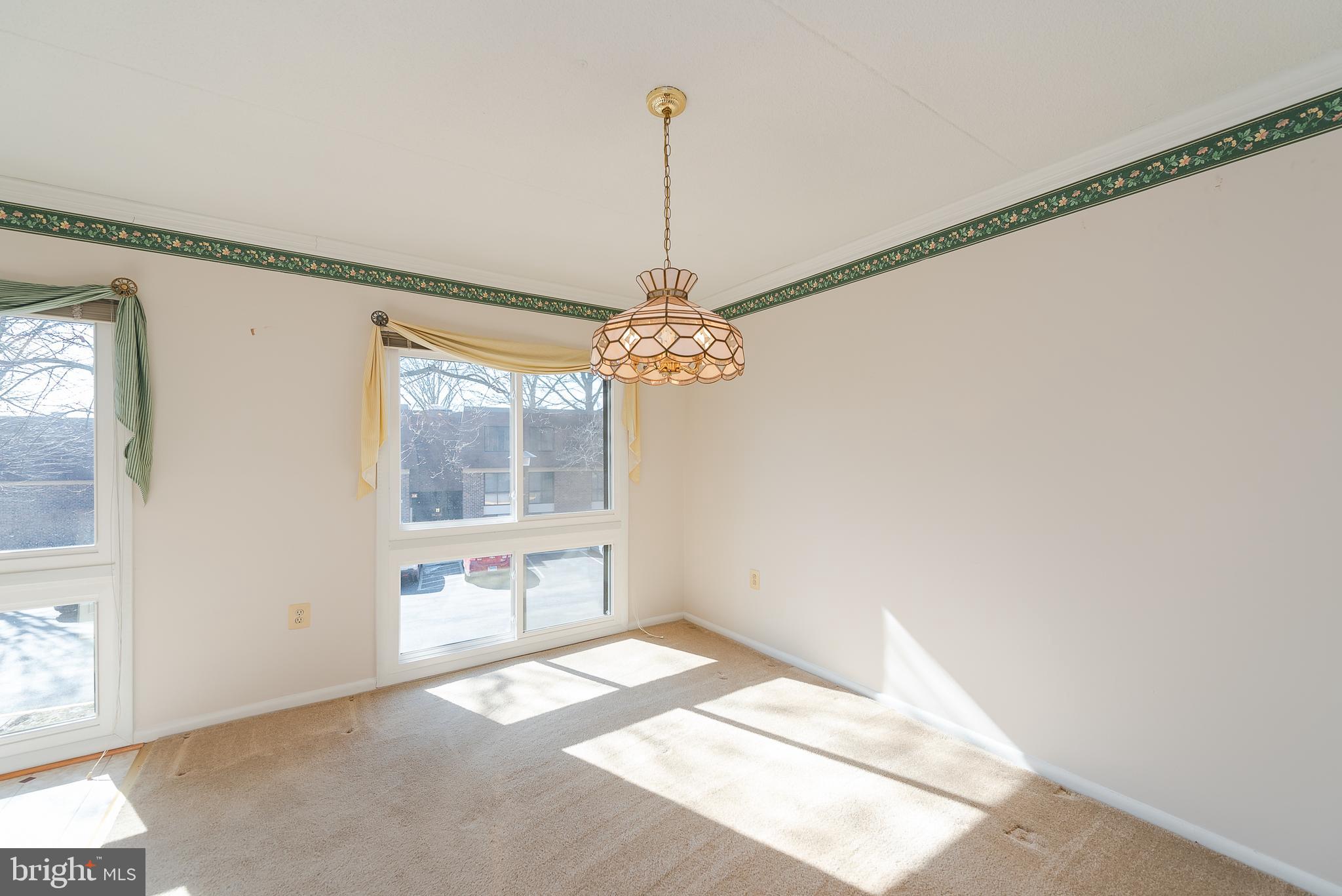 5247 West Running Brook Road, Unit 201 Columbia, MD 21044 - Photo 13 of 27 Dining Room