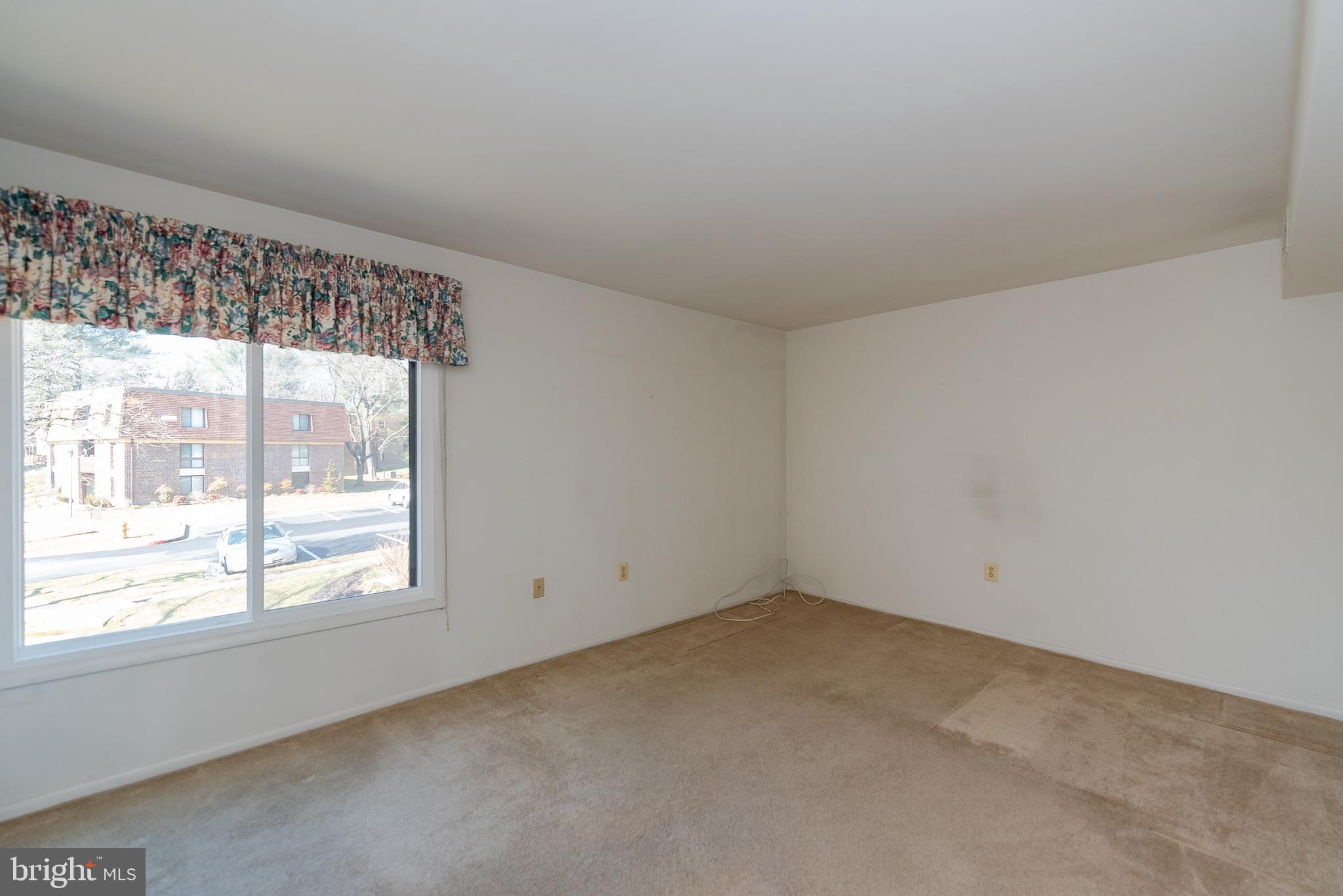 5247 West Running Brook Road, Unit 201 Columbia, MD 21044 - Photo 23 of 27 Bedroom