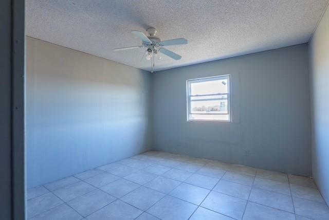 730 County Road 3708 Wills Point, TX 75169 - Photo 14 of 20