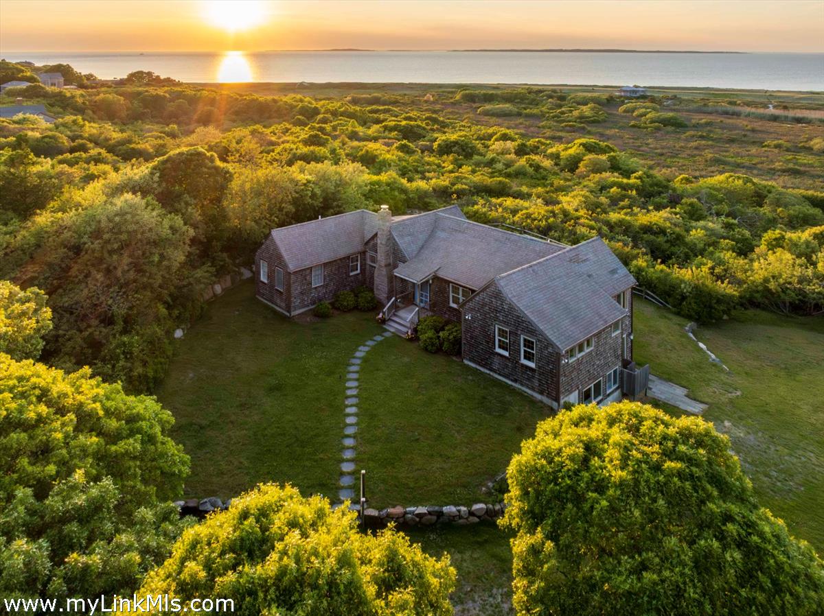 370 Lighthouse Road Aquinnah, MA 02535 - Photo 2 of 56