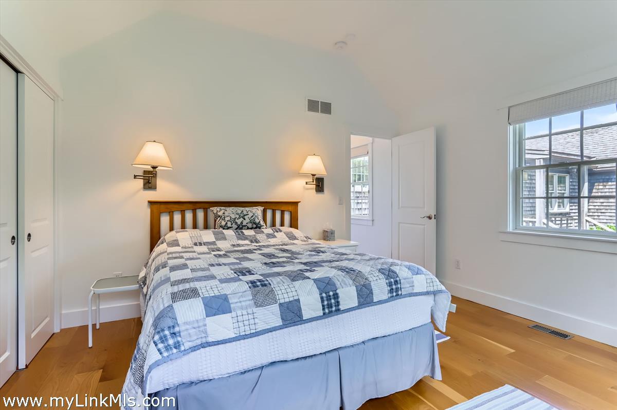 370 Lighthouse Road Aquinnah, MA 02535 - Photo 35 of 56 primary bedroom