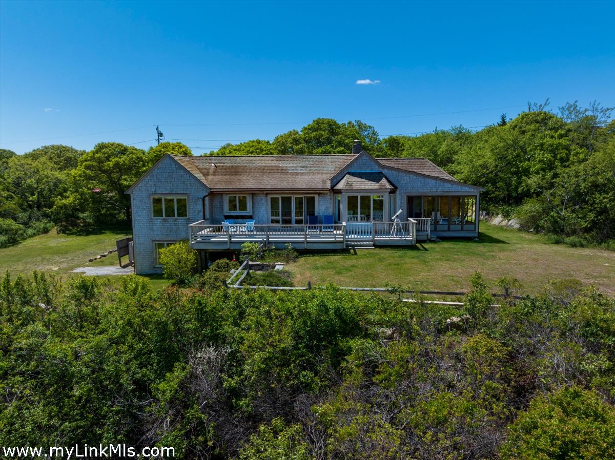 370 Lighthouse Road Aquinnah, MA 02535 - Photo 7 of 56
