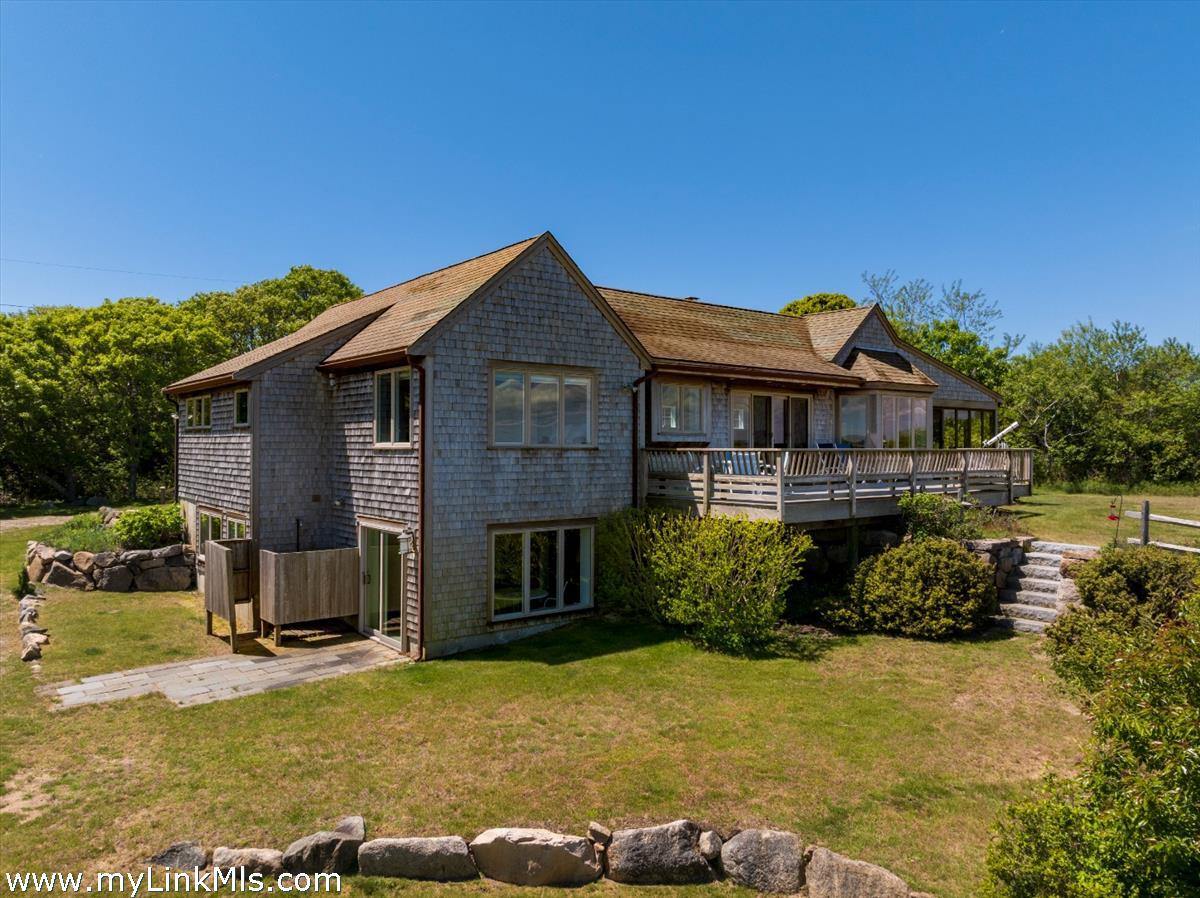 370 Lighthouse Road Aquinnah, MA 02535 - Photo 8 of 56