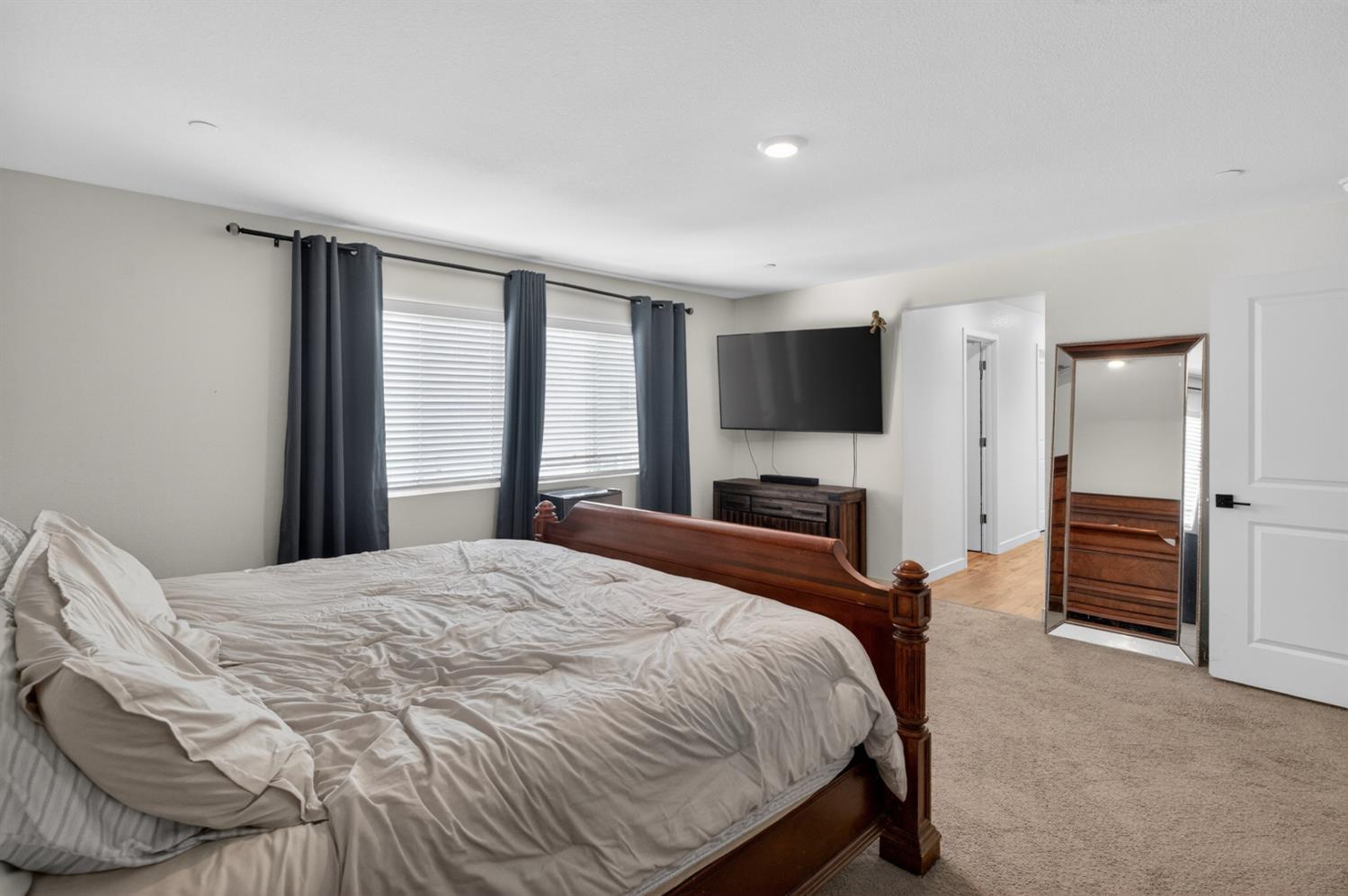 8883 Sebago Way Elk Grove, CA 95758 - Photo 28 of 54