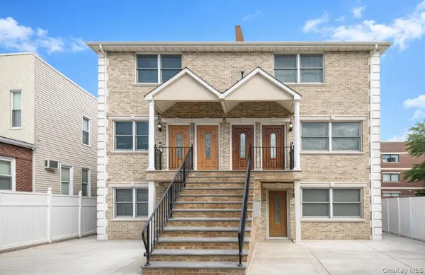 $2,900 | 79-31 67th Road | Middle Village