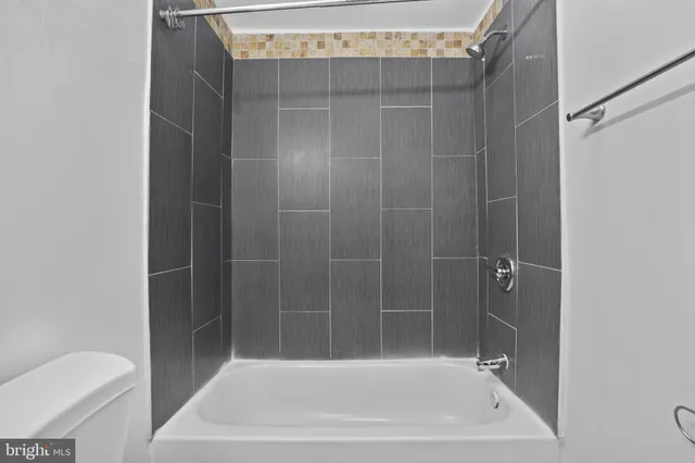 $1,600 | 520 Parksley Avenue, Baltimore, MD 21223