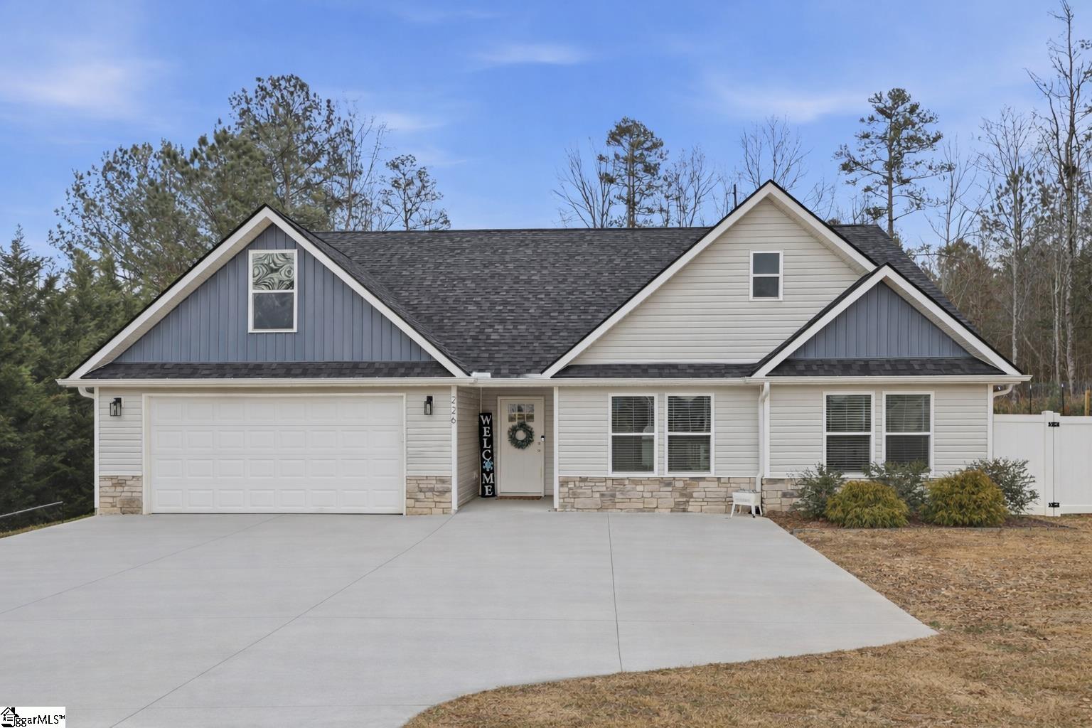 226 Oakbrook Lane Gaffney, SC 29341 - Photo 1 of 20