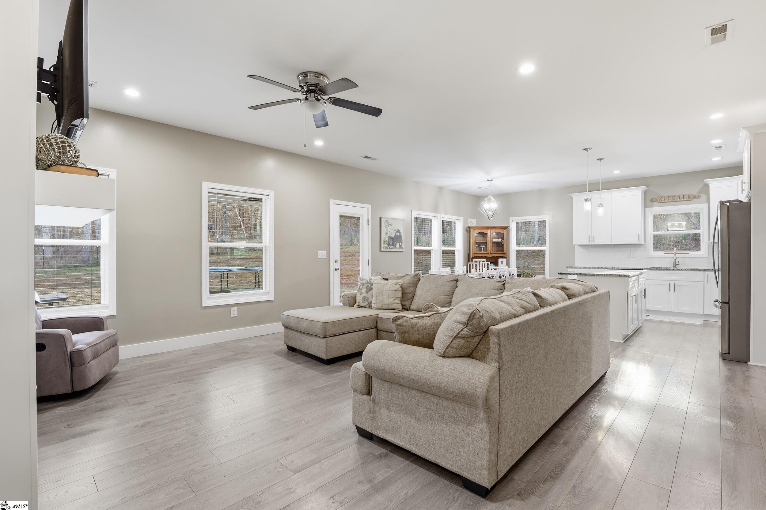 226 Oakbrook Lane Gaffney, SC 29341 - Photo 7 of 20
