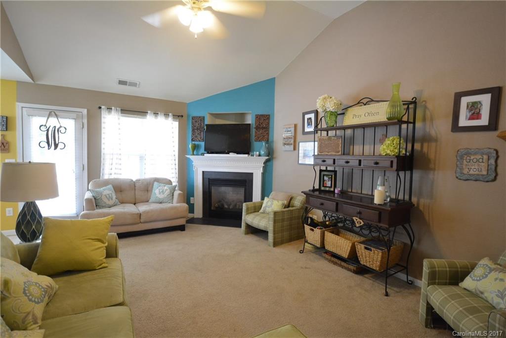 1303 Spring View Court Rock Hill, SC 29732 - Photo 16 of 24 Gallery Image 16