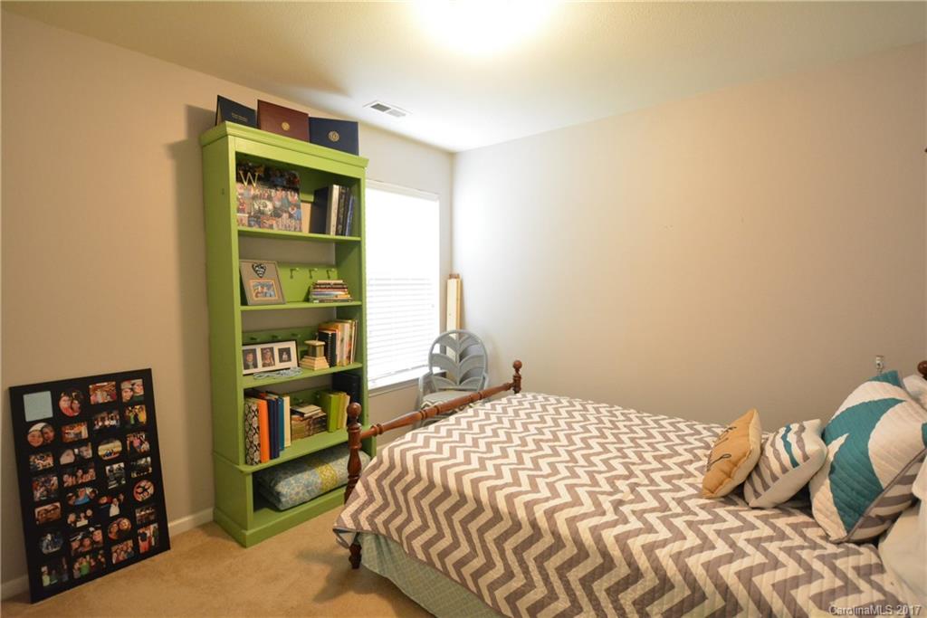 1303 Spring View Court Rock Hill, SC 29732 - Photo 22 of 24 Gallery Image 22
