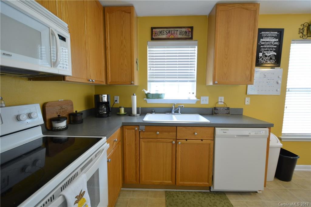 1303 Spring View Court Rock Hill, SC 29732 - Photo 23 of 24 Gallery Image 23