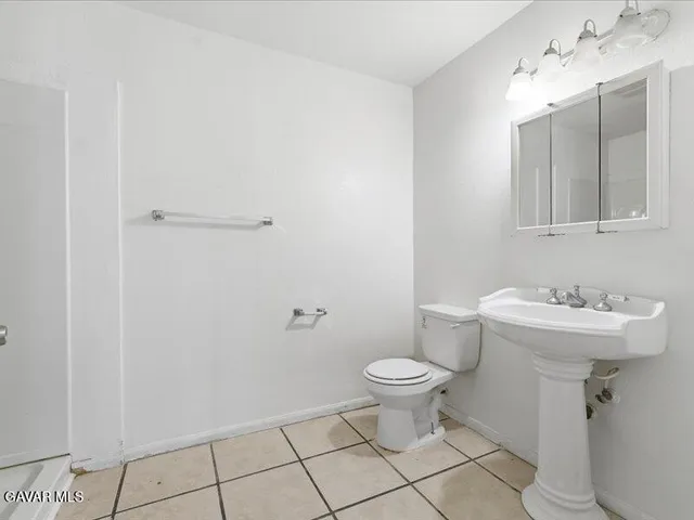 $364,900 | 1032 Ave J 14, Lancaster, CA 93534