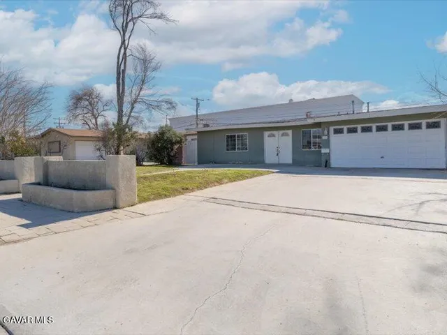 $364,900 | 1032 Ave J 14, Lancaster, CA 93534