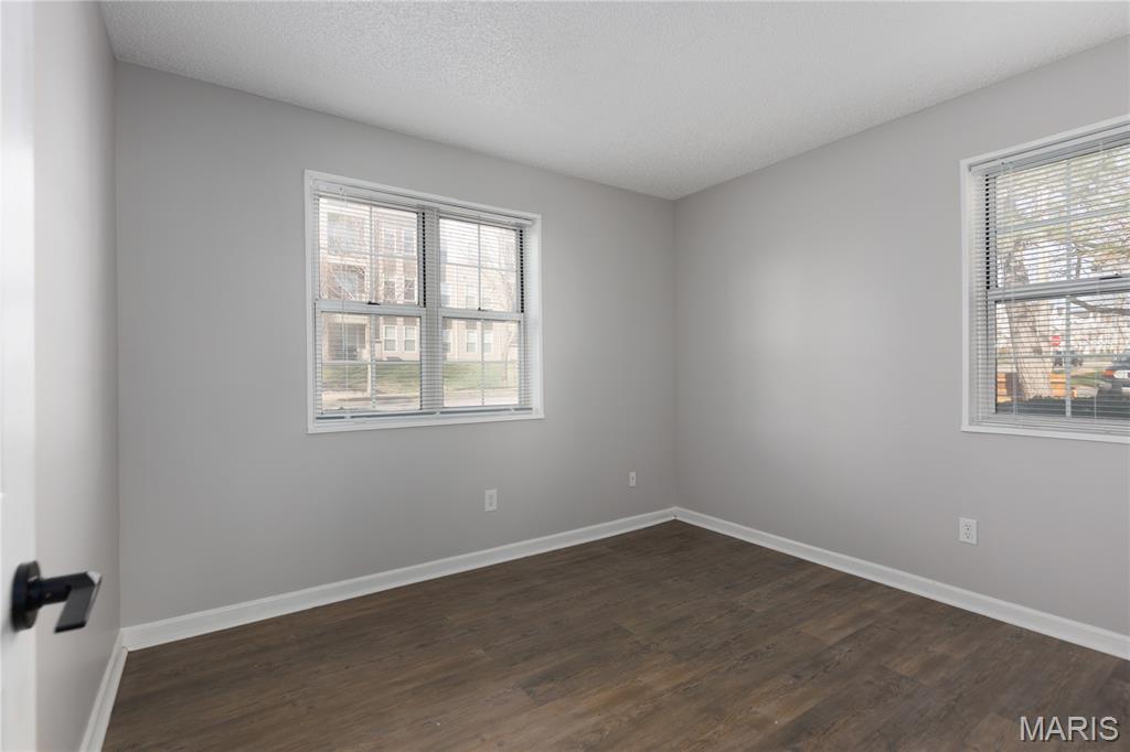 9102 Eager Road Brentwood, MO 63144 - Photo 9 of 9
