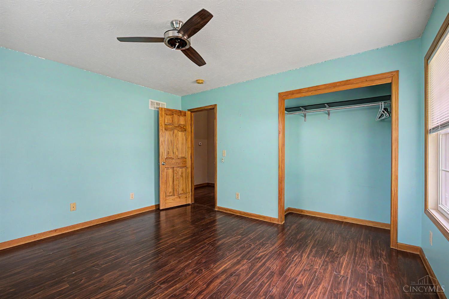 8320 Keister Road Middletown, OH 45042 - Photo 11 of 21
