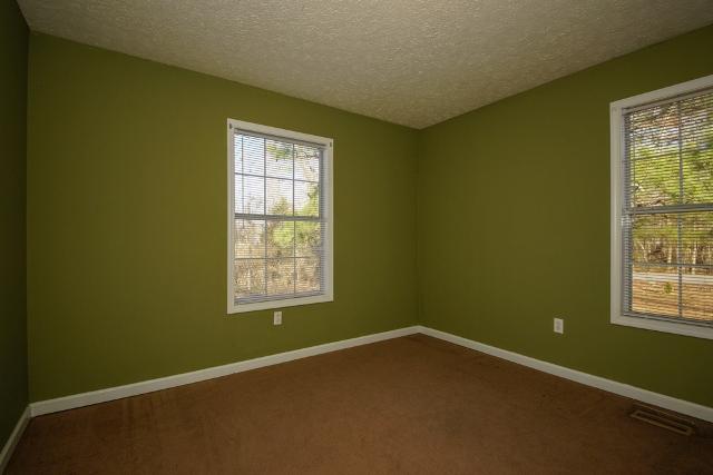 2412 Moody Road Clarksville, TN 37040 - Photo 14 of 16