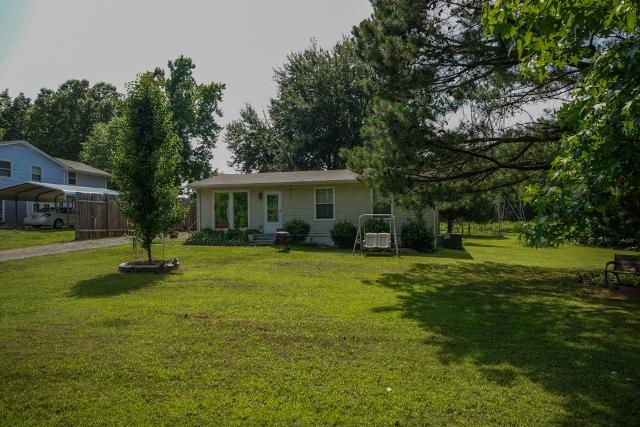 2412 Moody Road Clarksville, TN 37040 - Photo 3 of 16