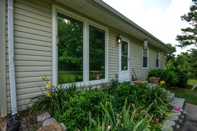 2412 Moody Road Clarksville, TN 37040 - Photo 4 of 16
