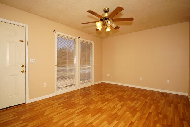 2412 Moody Road Clarksville, TN 37040 - Photo 7 of 16