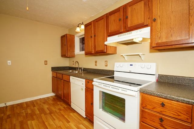 2412 Moody Road Clarksville, TN 37040 - Photo 10 of 16