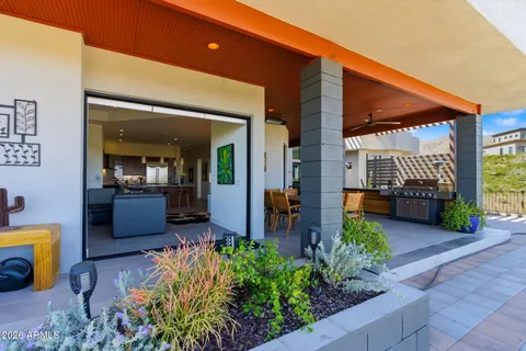 $1,899,900 | 42439 North Deer Trail Road, Scottsdale, AZ 85262