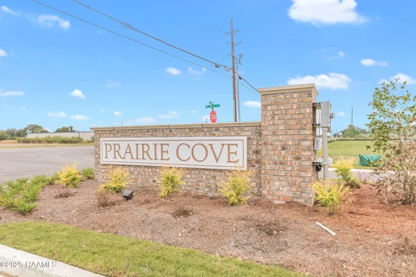 $252,900 | 109 Lilian Lane, Maurice, LA 70555